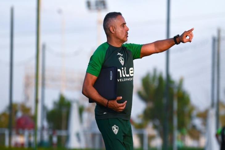 فرصة لحسام أشرف ومحاولة مع سامسون.. جوميز يُقرر مصير 5 لاعبين بالزمالك!