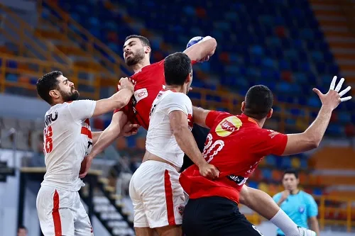 خبر صادم يهز الكرة المصرية! الزمالك يتوج بلقب مونديال اليد.. والأهلي يترقب رد فعل جماهيره!