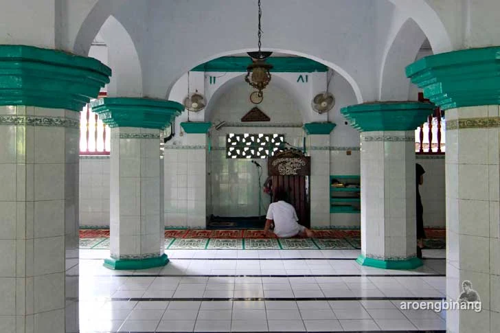 masjid jami tambora jakarta