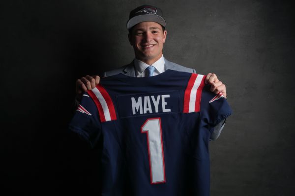 Patriots QB Drake Maye 'has a lot to work on,' says coach