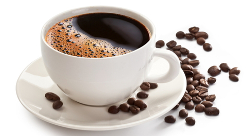ما الذي يحدث عند تناول فنجان من القهوة في الساعات الأولى من الاستيقاظ؟