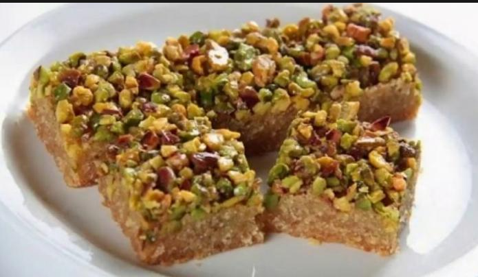 الهريسة النبكية والحلويات الشهية من المطبخ السوري