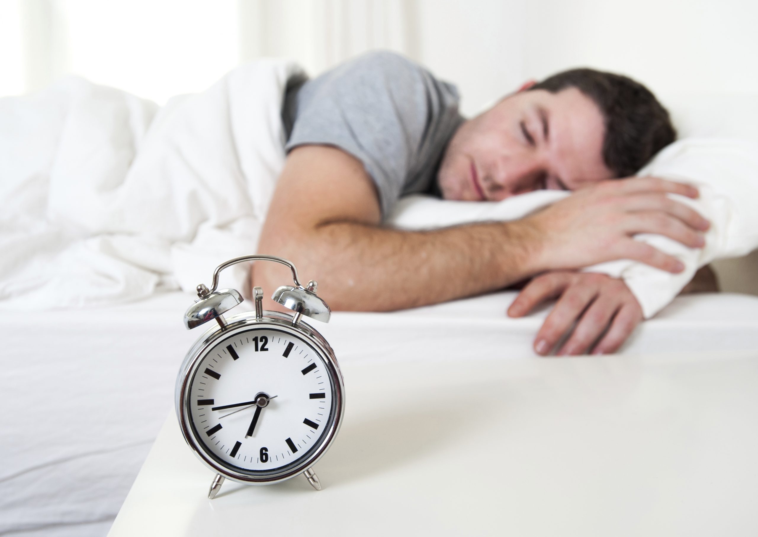 5 نصائح لتحسين دورة النوم خلال أشهر الصيف 