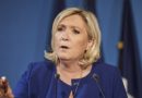 It disrupts the arrival of Marine Le Pen and members of the RN at the National Assembly