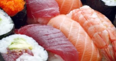Should children eat solids with salmon?