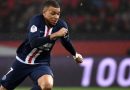 Messi helps Mbappe more