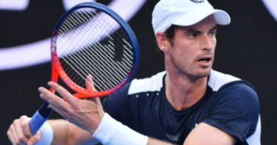 Isner frustrates Murray in second round
