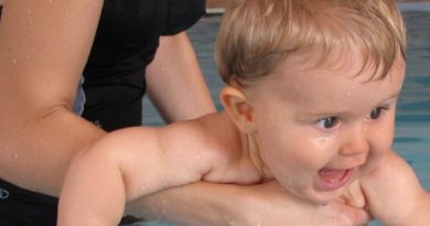 Benefits when babies learn to swim