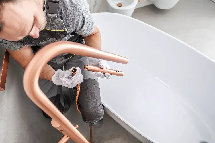 Install a Freestanding Tub Filler