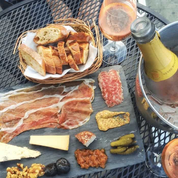 Cheese and sparkling rosÃ© happy hour