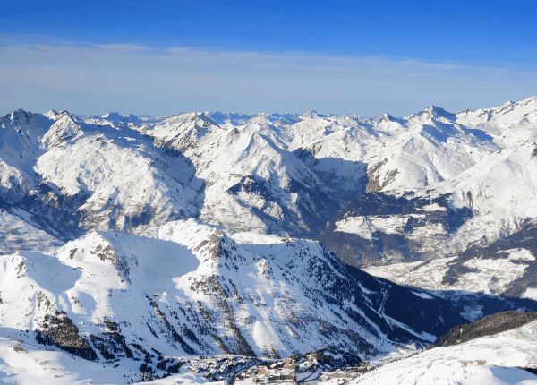 Explore the best ski and snowboard guide to Les Arcs