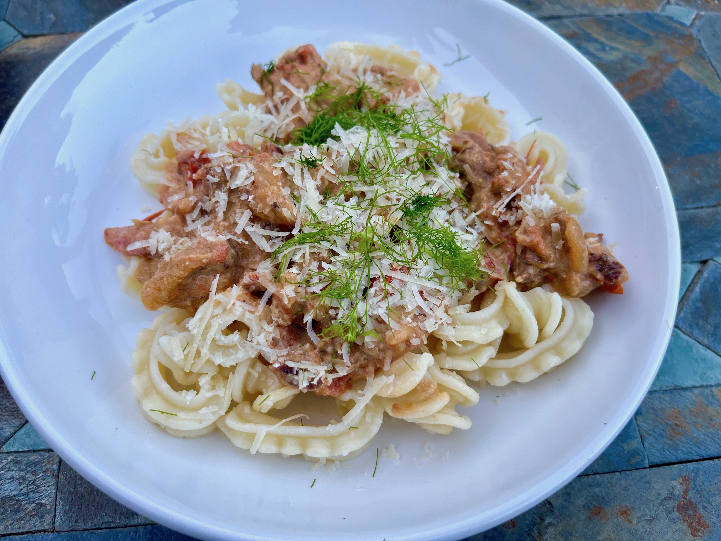 Mystery Lovers Kitchen Steak And Fennel Ragu With Cascatelli Pasta By Lesliekarst