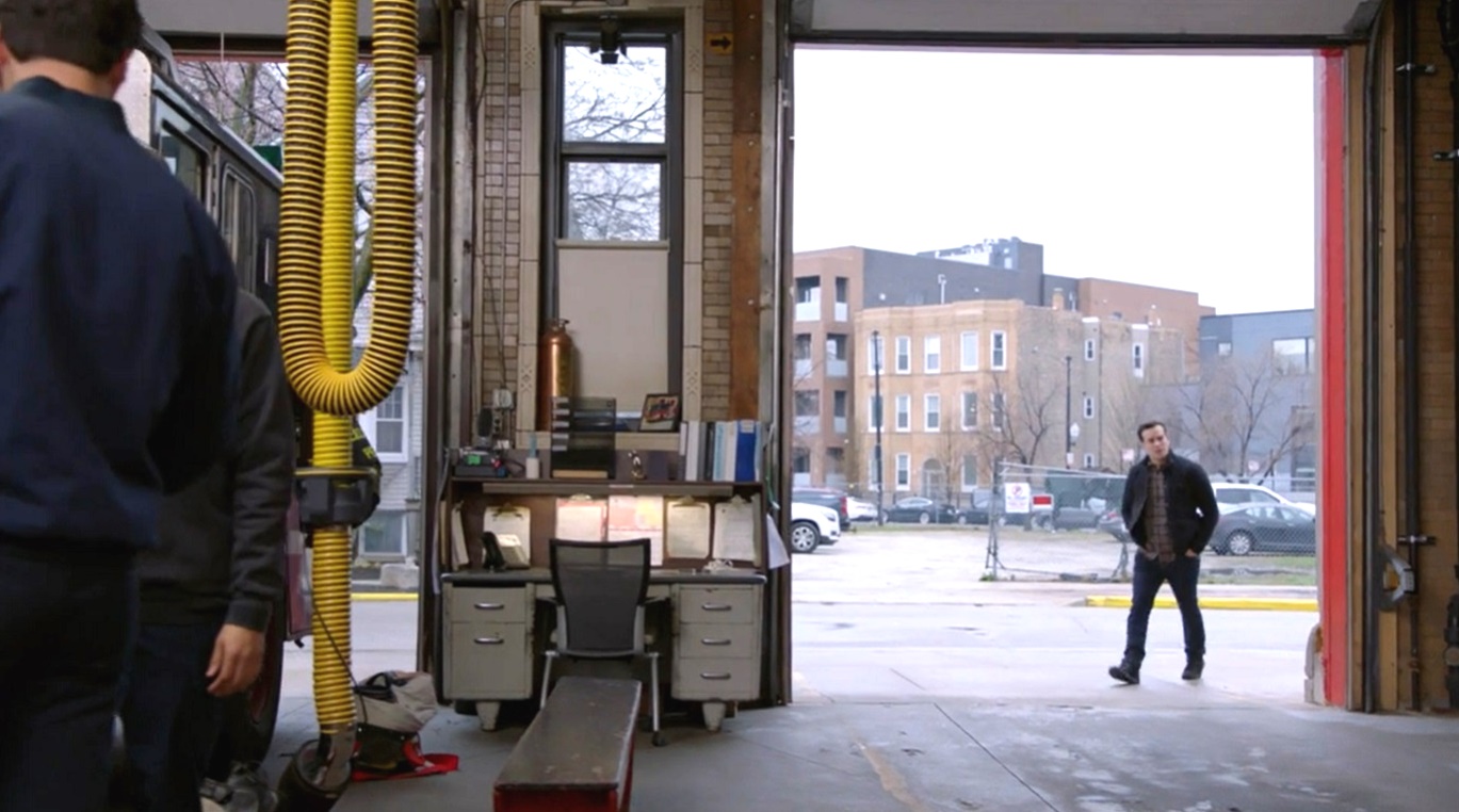 Filming Locations Of Chicago And Los Angeles Chicago Fire Season 10 Episode 20 Halfway To The Moon