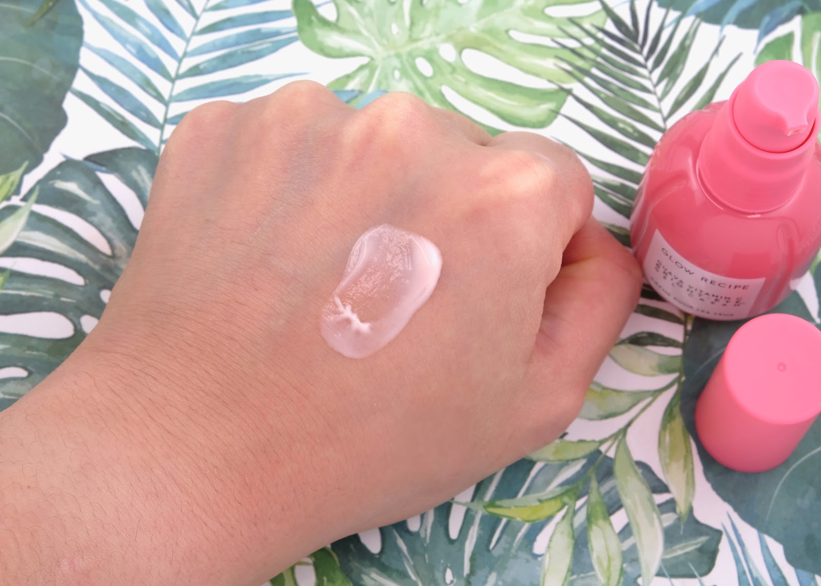 Glow Recipe Guava Vitamin C Bright Eye Gel Cream Review The Happy Sloths Beauty Makeup And Skincare Blog With Reviews And Swatches