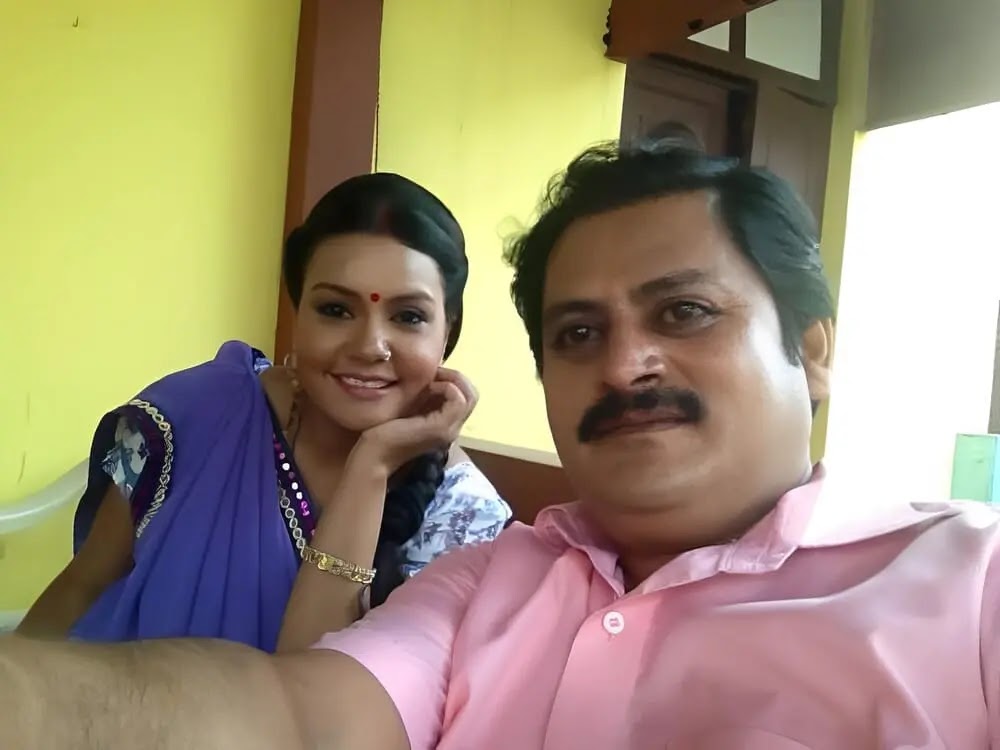 Rohitash Gaud and Sucheta Khanna first met on the set of Lapataganj in 2009.
