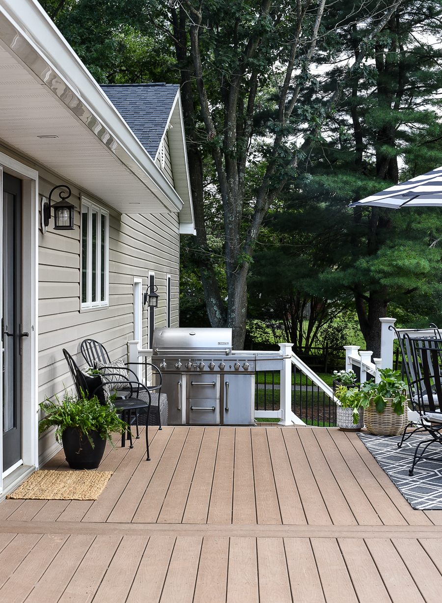 Summer Decorating Budget Friendly Deck Refresh Little House Of Four Creating A Beautiful Home One Thrifty Project At A Time