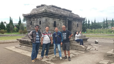 Peluang usaha pemandu wisatawan luar negeri