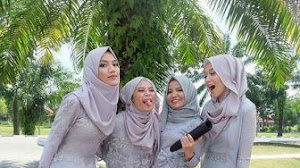 Model baju lebaran 2020