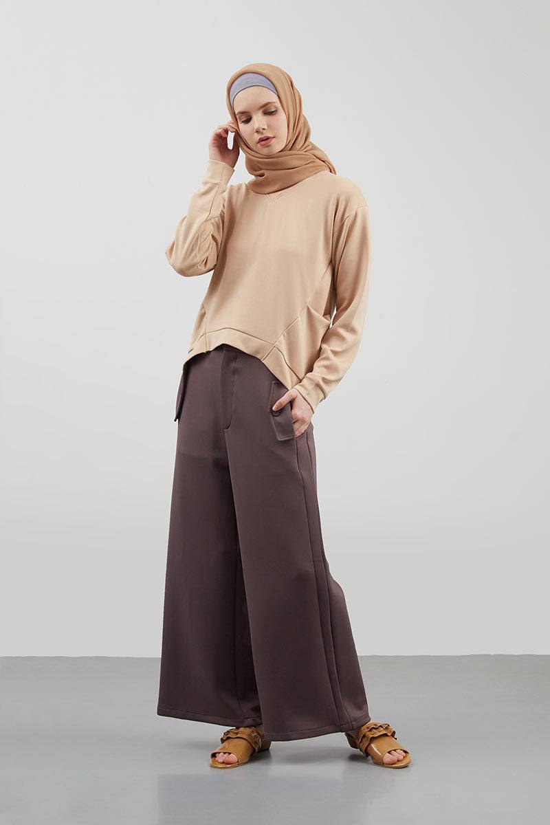 Sweater Beige Sweater Beige