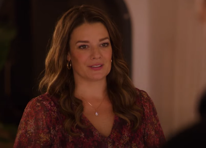 Lights Camera Christmas Movie Hallmark Cast Release Date More Wiki King Latest Entertainment News