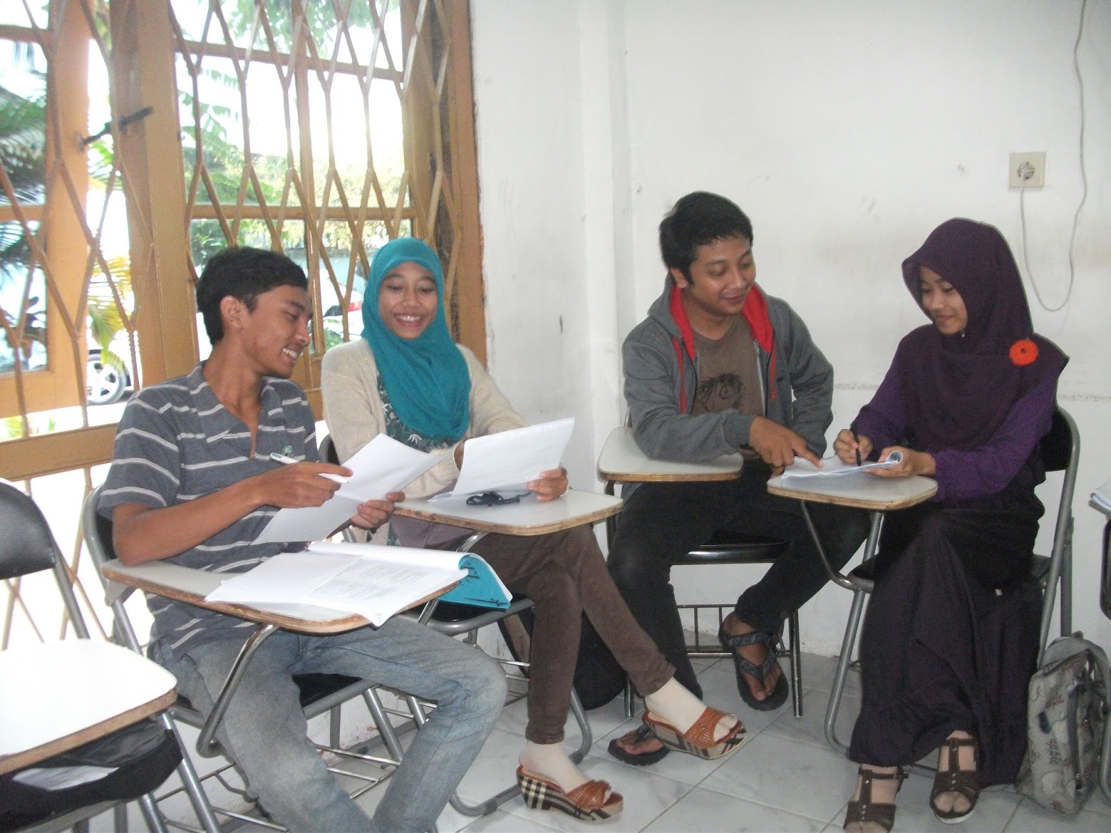 Belajar Structure Bahasa Inggris Past Future Continuous