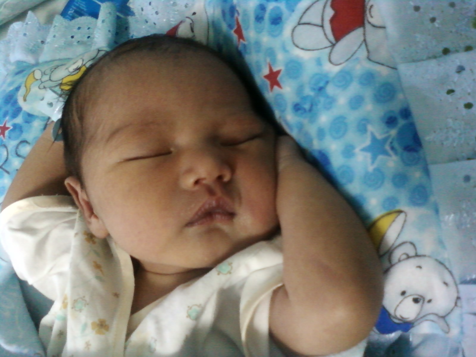 Gambar Bayi Indonesia Lucu Dan Imut