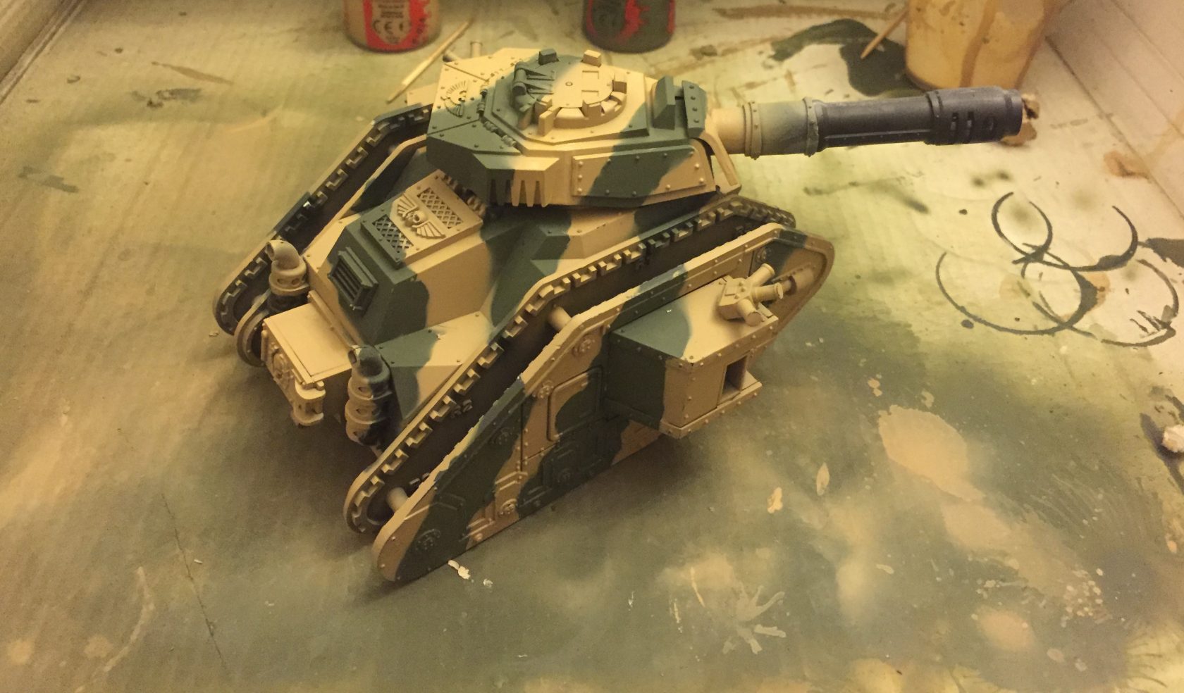 Airbrush Session for Cadian Camo - Warhammer 40K Blog