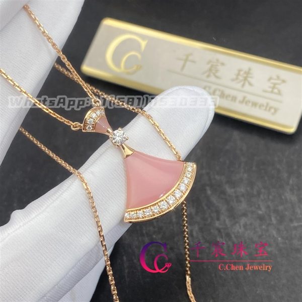 Bulgari Divas’ Dream Necklace With Pink Opal Pendant Pavé Diamonds 354340