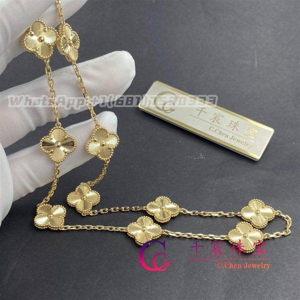 Van Cleef & Arpels Vintage Alhambra necklace 10 motifs yellow gold VCARP3JJ00