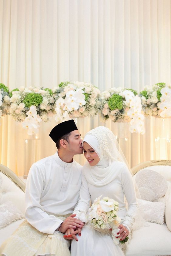 Foto Orang Nikah Romantis