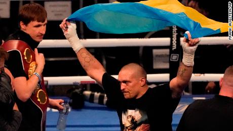 Oleksandr Usyk: 'My soul belongs to the Lord and my body and my honor to my country,' says heavyweight champion after joining Ukrainian defense battalion
