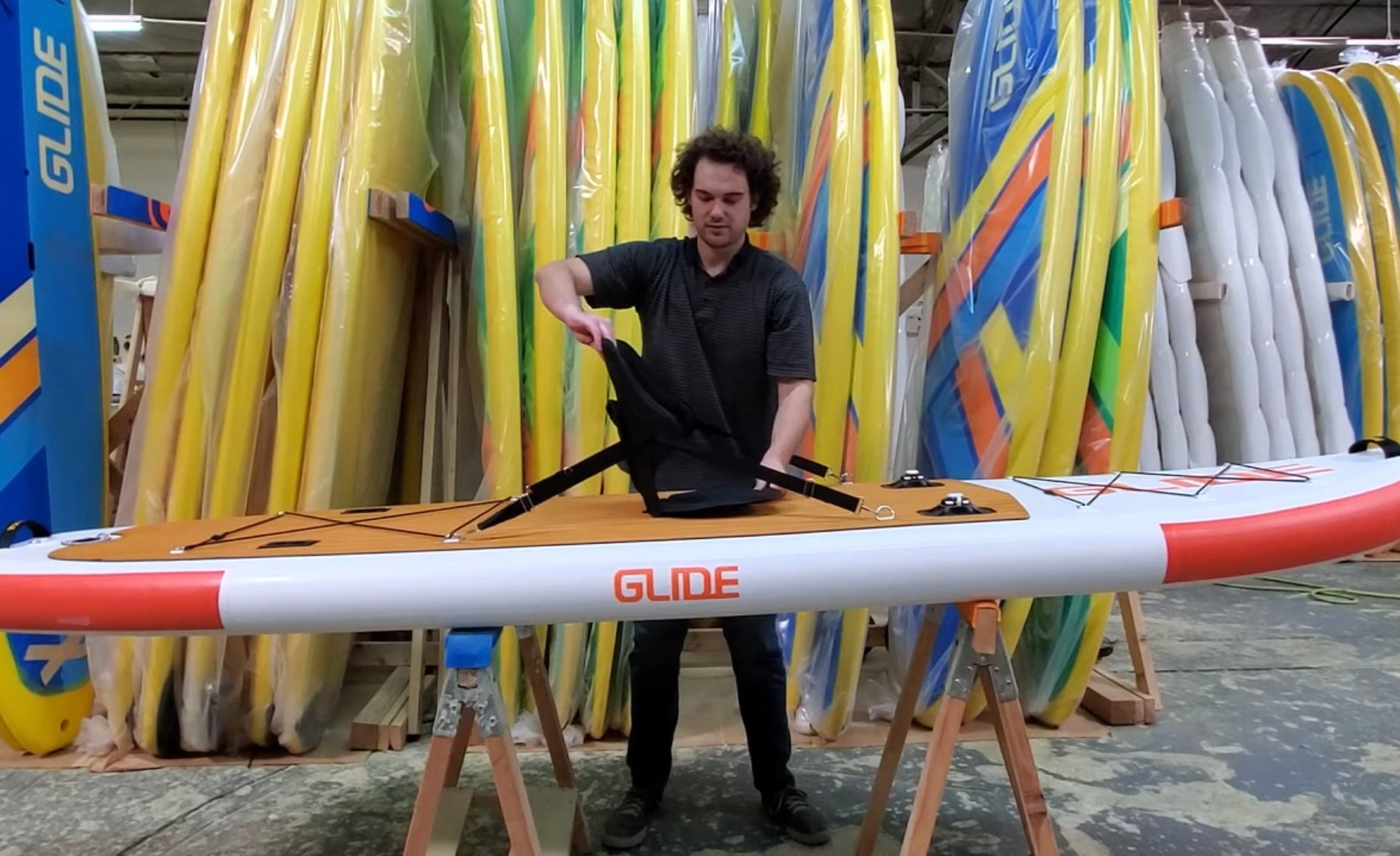 The Joys of an Inflatable Paddle Board with a Kayak Seat (1) The Joys of an Inflatable Paddle Board with a Kayak Seat (1)