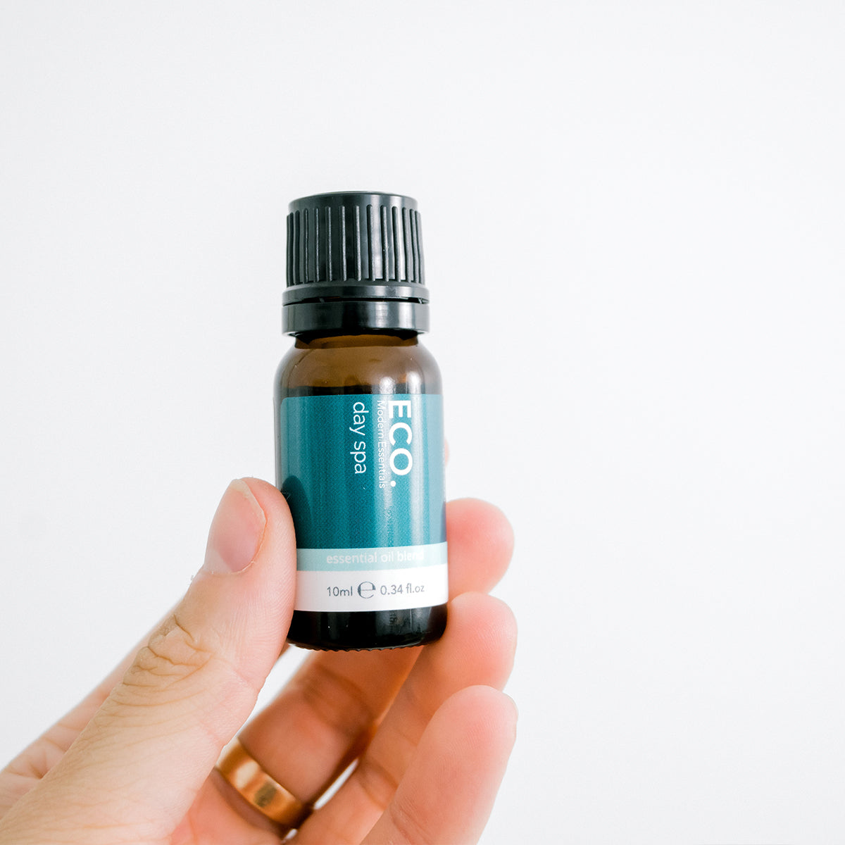 Day Spa Essential Oil Blend Eco Modern Essentials