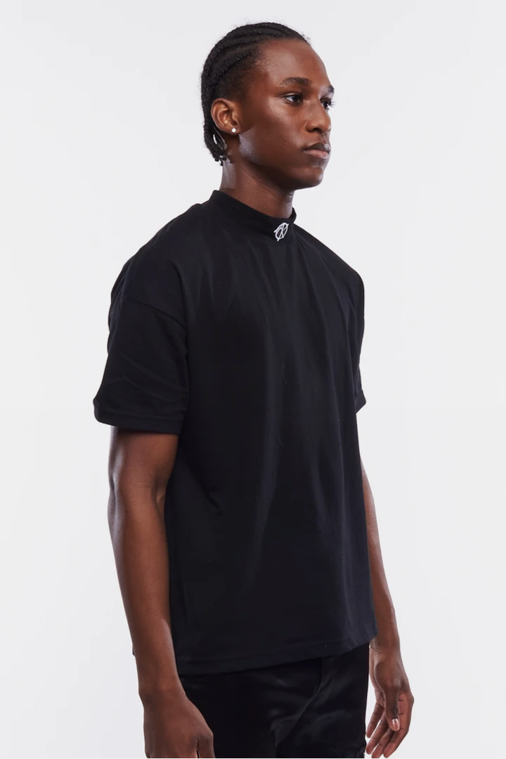 Ak Logo Mockneck T Shirt Akings