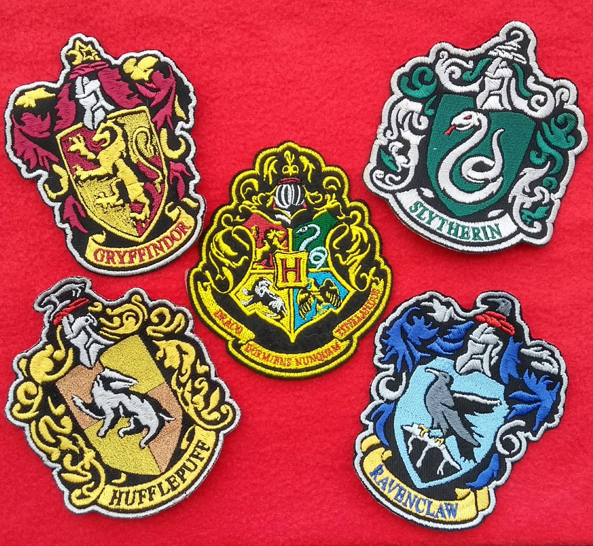 Parche Escudos Casas De Hogwarts Harry Potter Iasumi