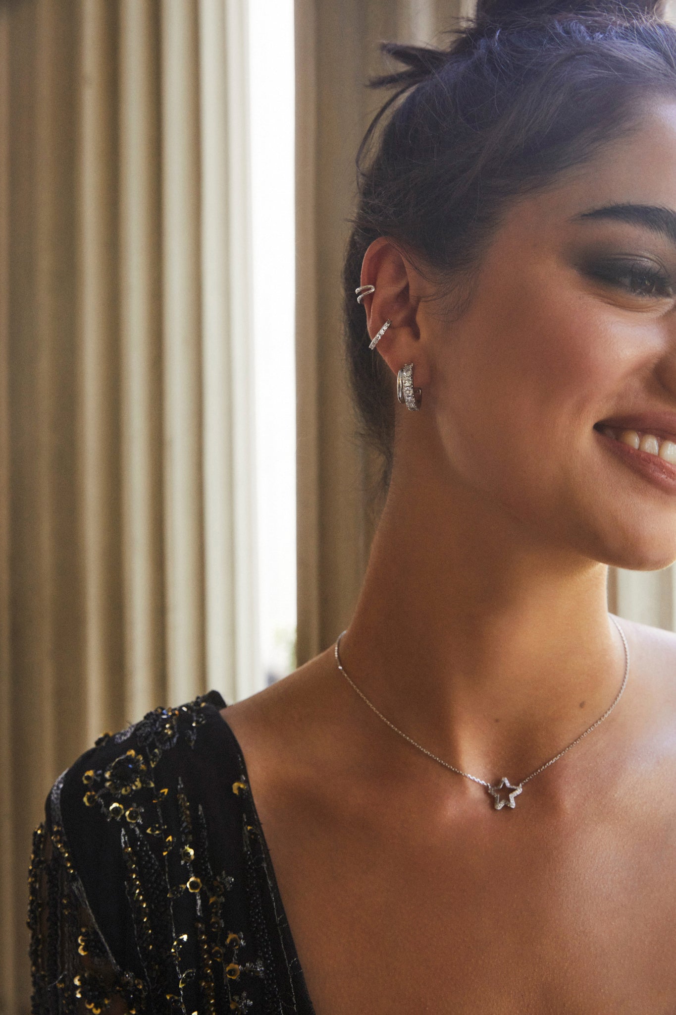 Kendra Scott Jae Star Pendant Necklace In White Crystal Mary Mak Boutique