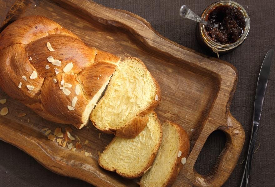 Comment Faire Une Brioche Maison Recette Et Astuces