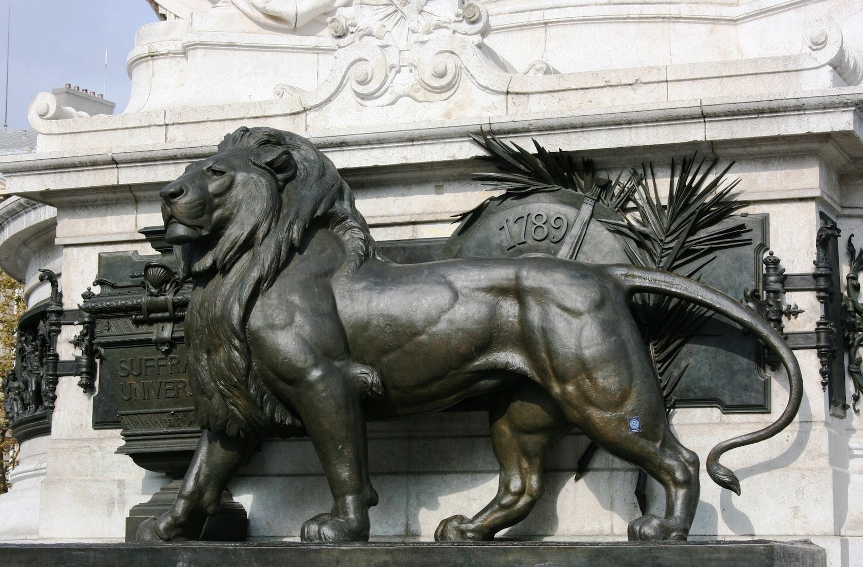 Symbolisme D Une Statue Lion Blog Lion Sauvage