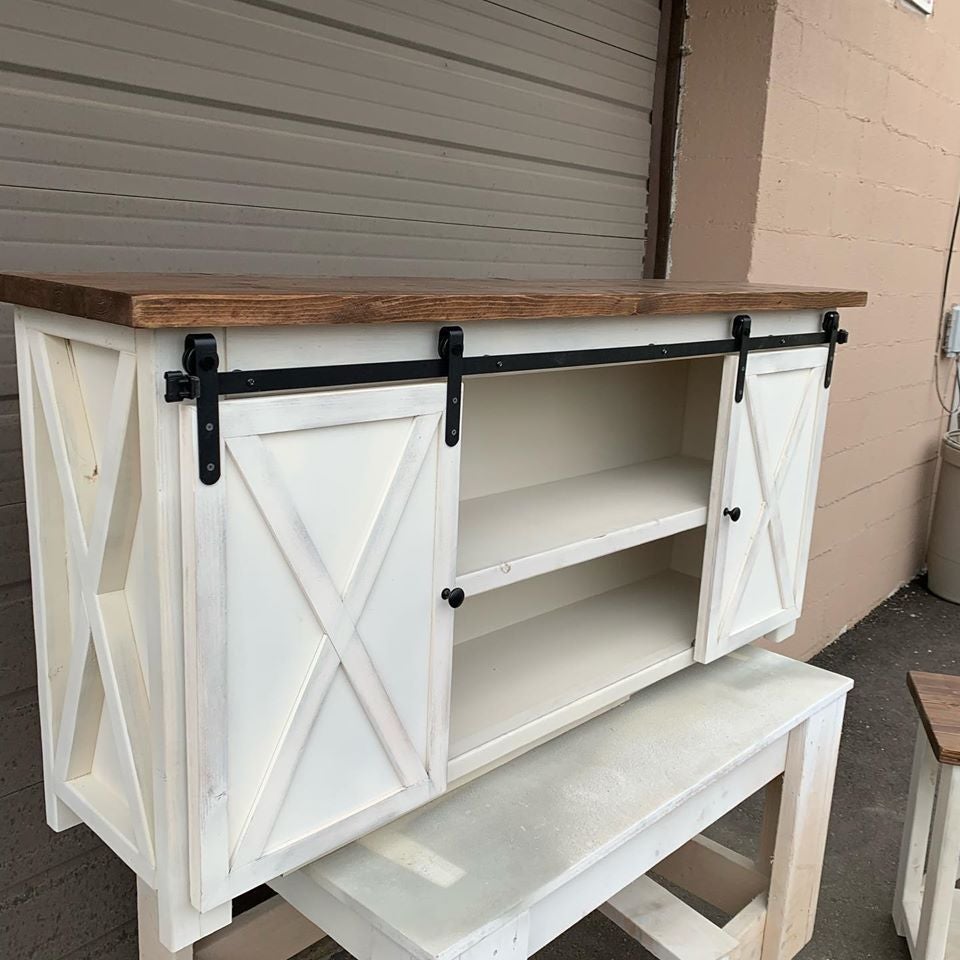 Rustic Farmhouse Tv Stand With Barn Doors Littlerusticshop