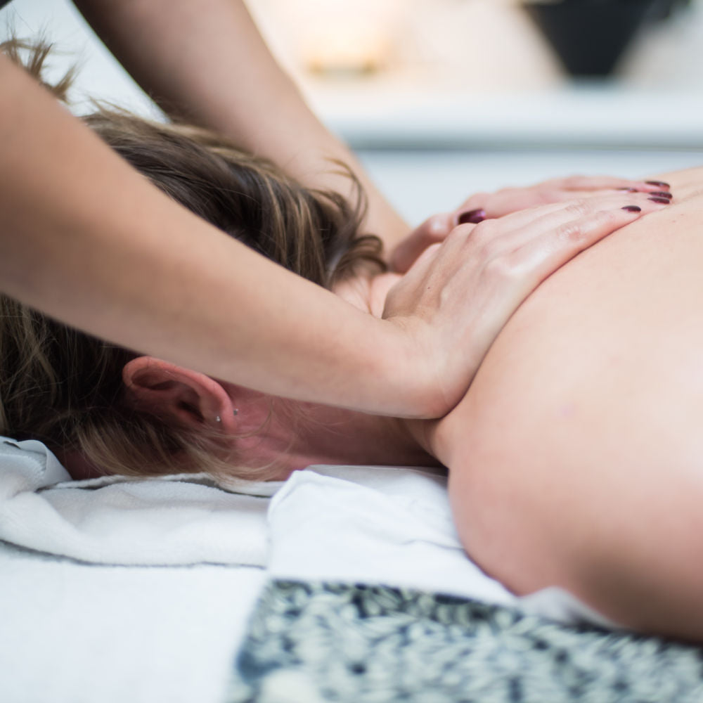 Back Neck And Shoulder Massage Treatment The Snug Beauty Wellbeing Salon