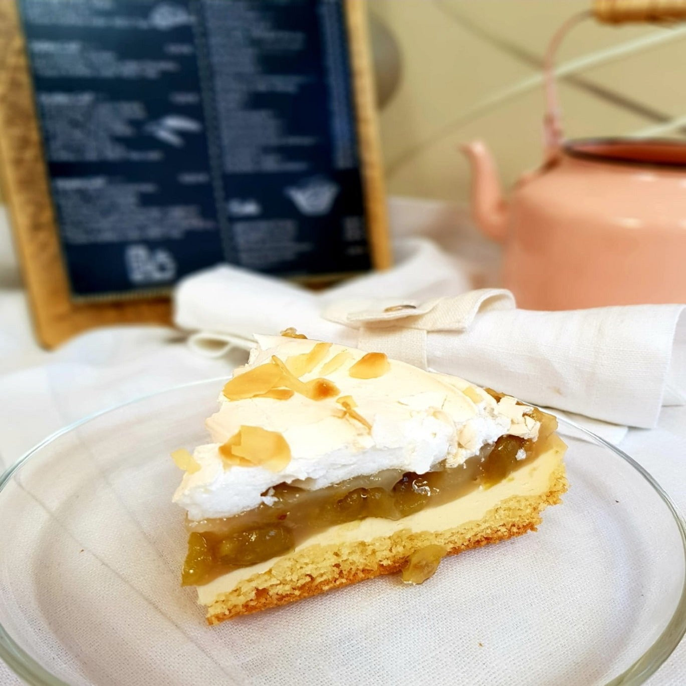 Stachelbeere Baiser Kuchen Bio Kuchenexpress Com