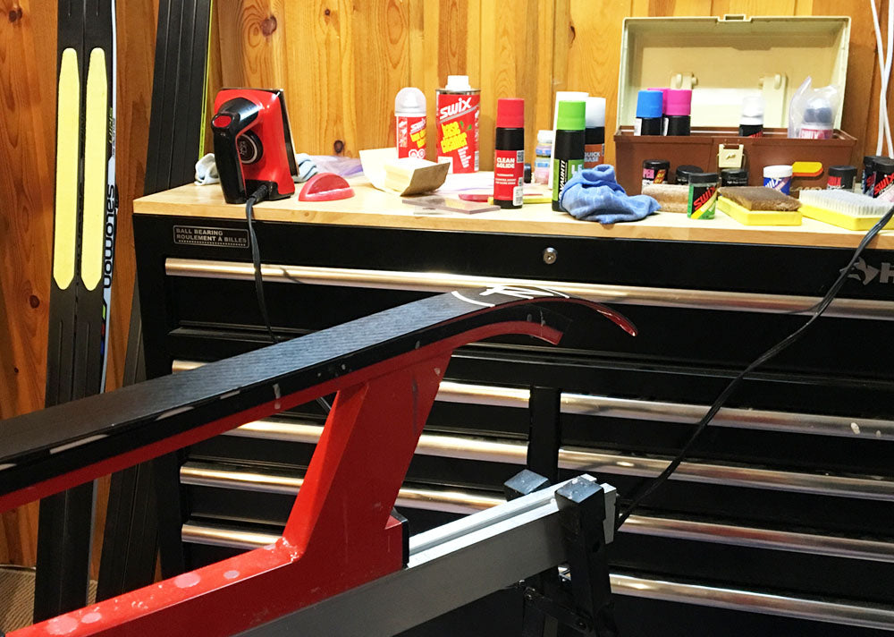 Nordic Ski Waxing The Why And How Of Liquid Glide Ebsadventure