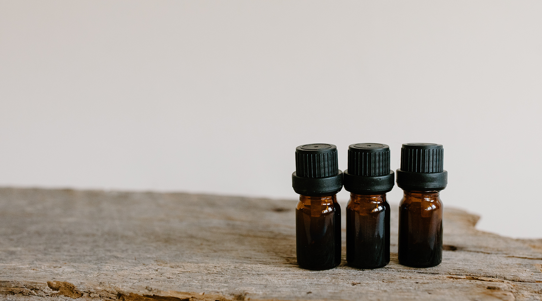 Les Huiles Essentielles Pour Booster Les Defenses Immunitaires Oolution