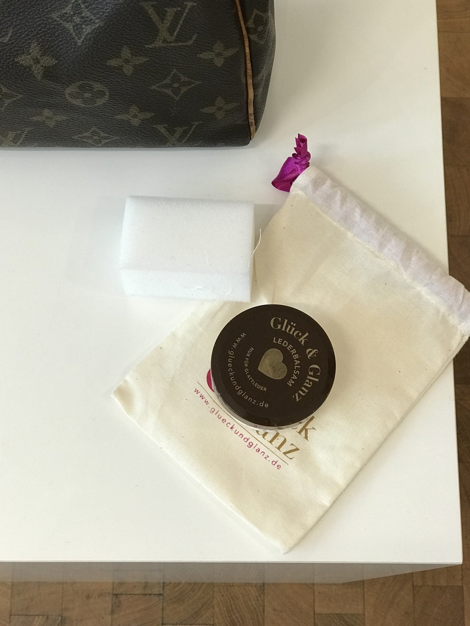 Die Beste Pflege Fur Das Leder Deiner Gebrauchten Louis Vuitton Gluck Glanz Cgn Gmbh