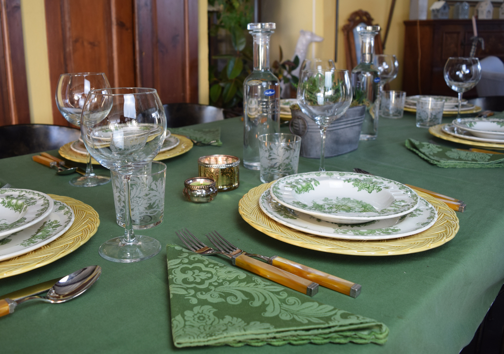Come Apparecchiare La Tavola 5 Idee Originali E Raffinate Shop Cesarine