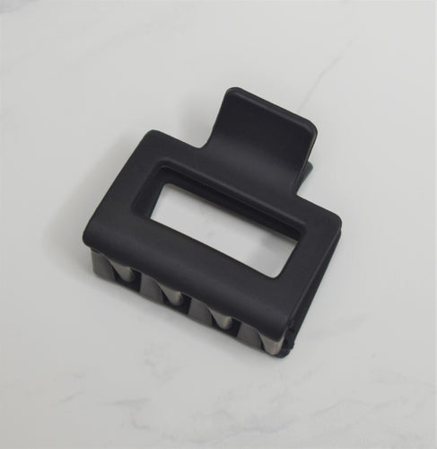 Angela Coffee Claw Clip Sashi And Co