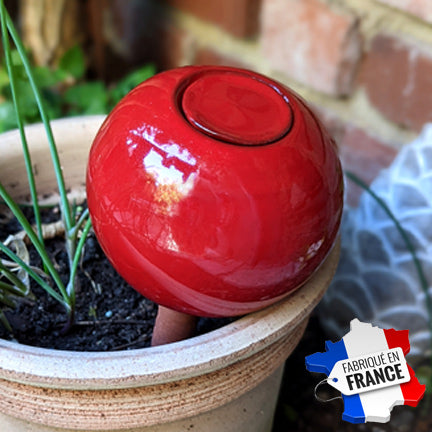 Boule D Arrosage Autonome Olla En Terre Cuite Emaillee Rouge Maison Fertile