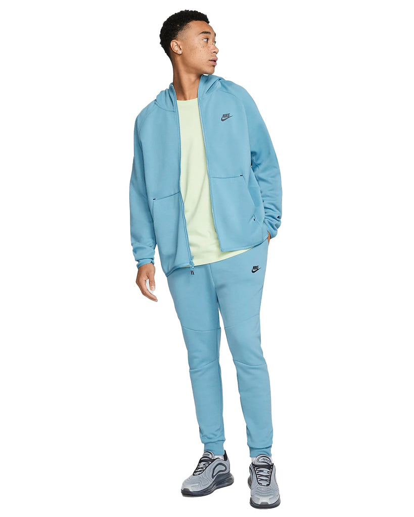 Nike Baby Blue Tech Fleece Old Season Dazone