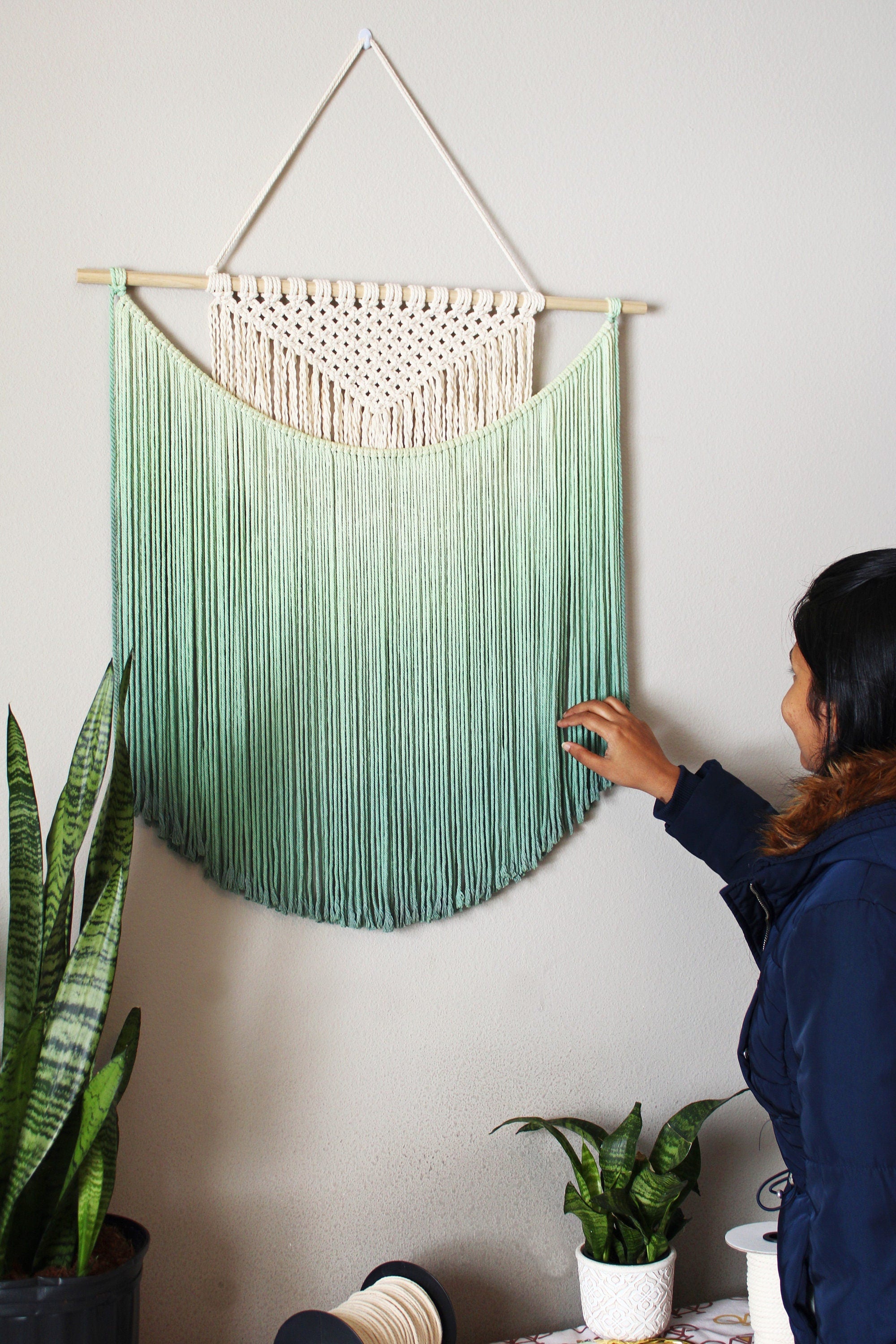 Macrame Wall Hanging In Green Wall Decor Bohemian Wall Decor Macrame Wall Decor Macrame Design Handmadebyuruba
