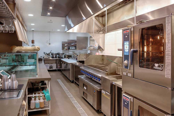 Choosing Between Restaurant Kitchen Layouts Chefs Toys
